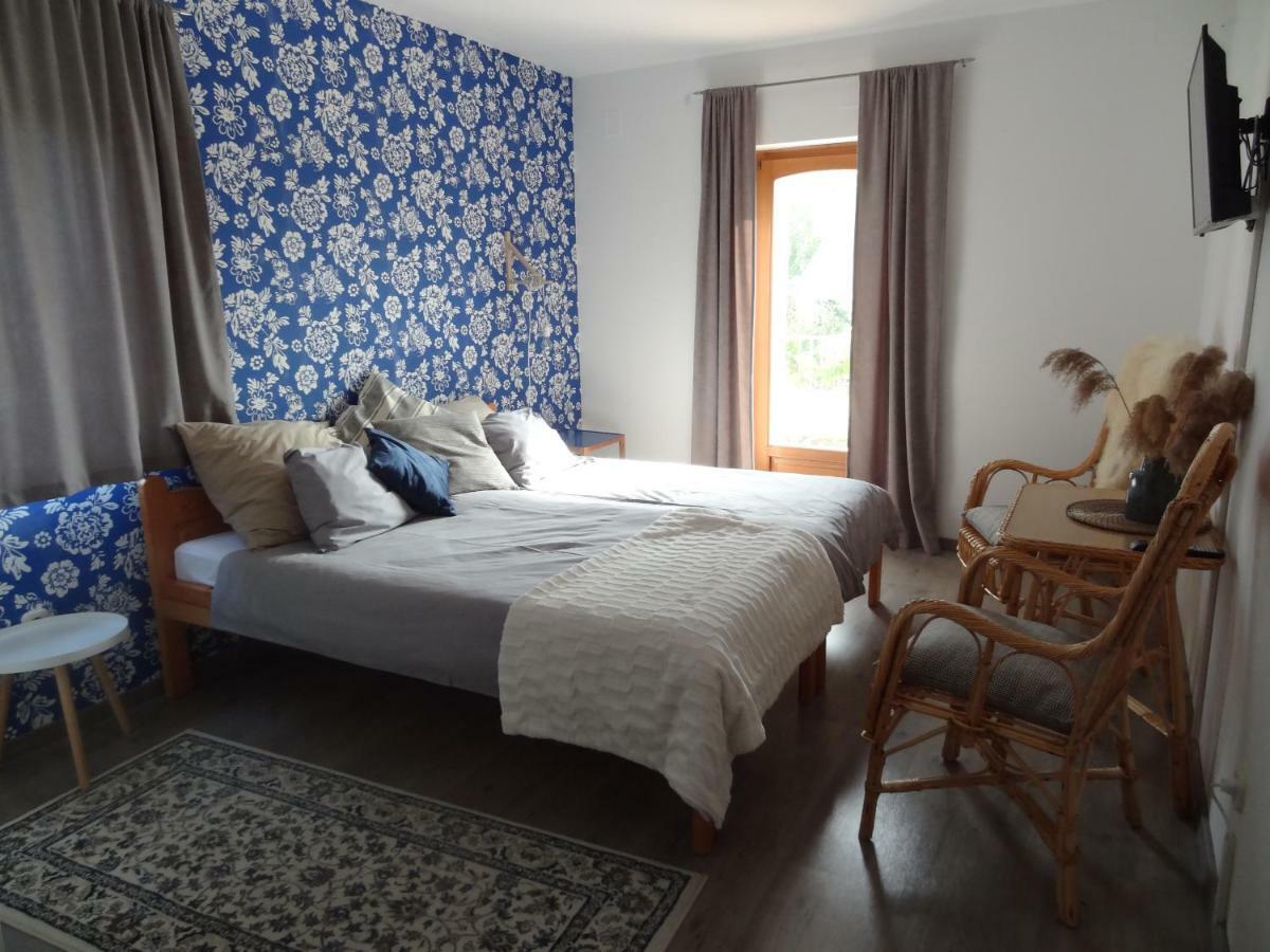 Hotel Sipos Borhaz Es Vendeghaz Badacsonyörs Zewnętrze zdjęcie